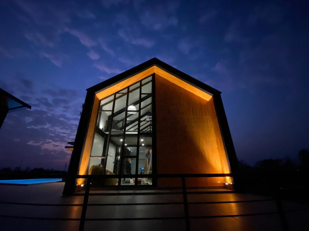 Nordic Cabin And The Pool Ban Sap Noi المظهر الخارجي الصورة